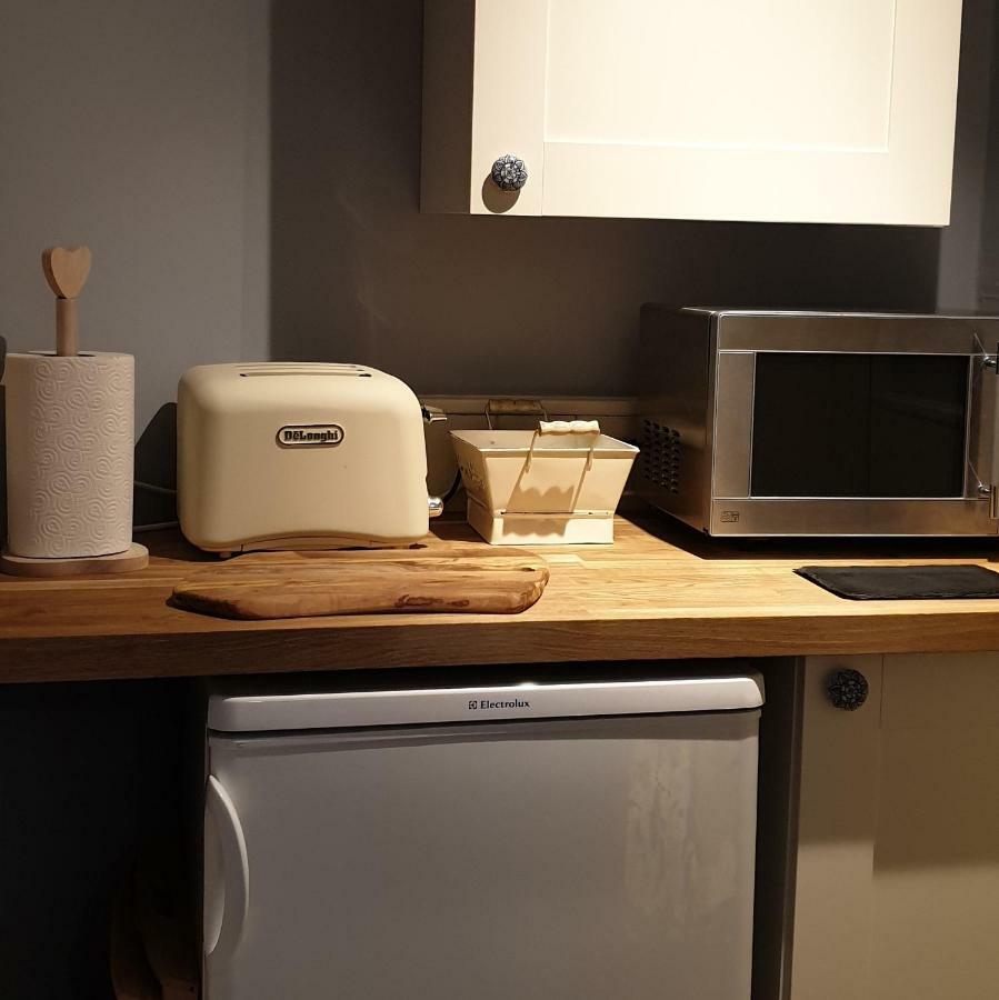 The Nest At Bramble Cottage Lacock Esterno foto